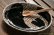 画像2: 増田光 白黒だえんカレー皿 ラッコ   (2)
