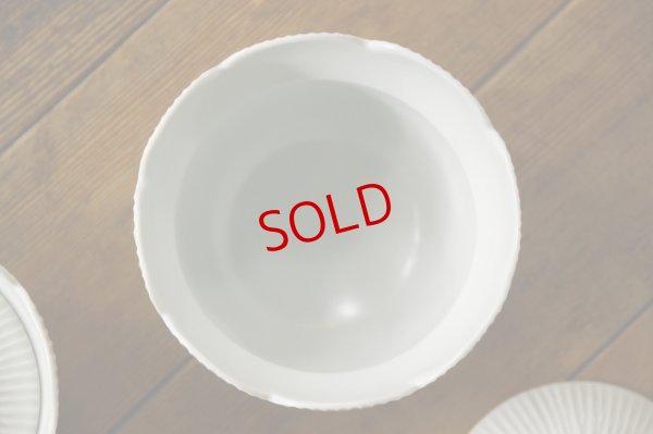 画像4: 小倉夏樹　白磁　鎬輪花丼 【アソート作品】