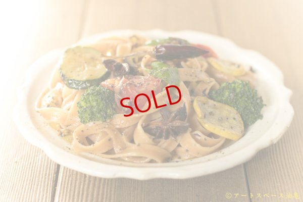 画像6: 古谷浩一　鉄散　彫刻皿　８寸【アソート作品】