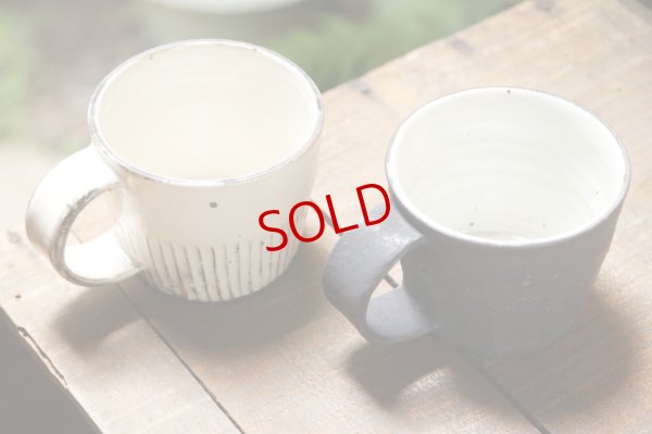 画像3: 加藤祥孝　粉引　しのぎ台形マグカップ／鉄釉/粉引　台形面取マグカップ 