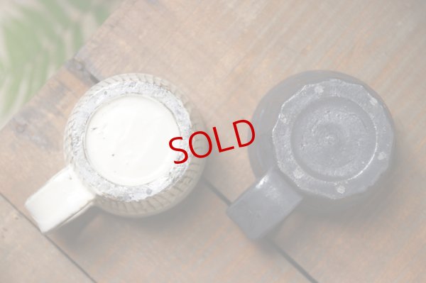 画像5: 加藤祥孝　粉引　しのぎ台形マグカップ／鉄釉/粉引　台形面取マグカップ 