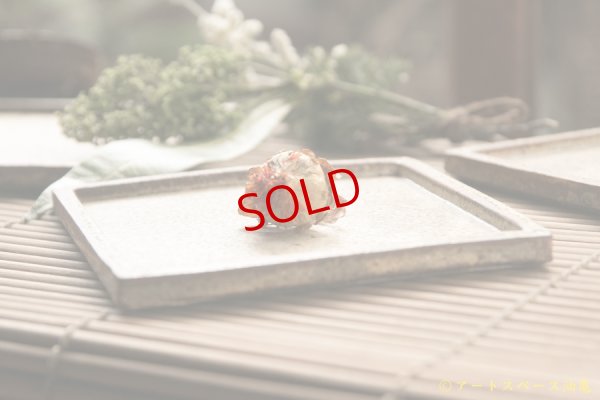 画像5: 馬渡新平　ヒビ粉引き　フチ付き板皿四角４．５寸【アソート作品】