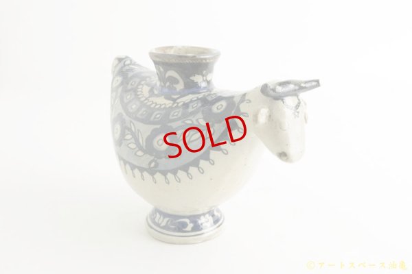 画像2: ヒヅミ峠舎　三浦圭司・三浦アリサ「染付　牛の花入れ」