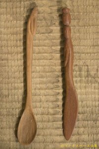奥山泉　木のスプーン／ナイフ（約 24.0 〜 25.5 cm）