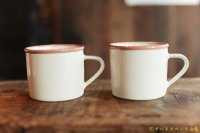 大園篤志　玉縁マグ　白に赤茶