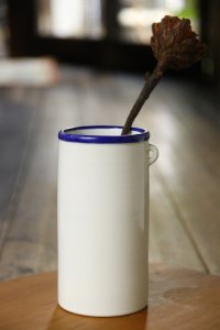 大園篤志　カトラリースタンド　大　白に瑠璃