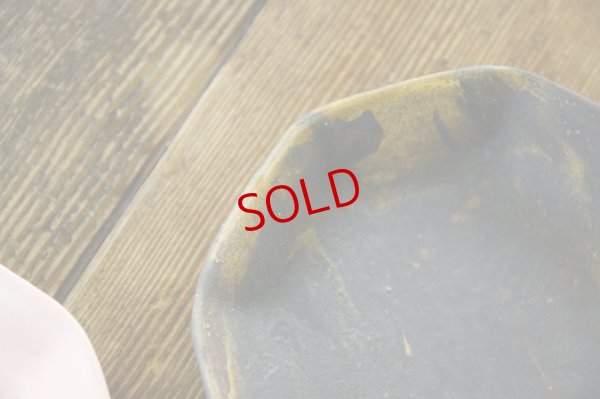 画像5: 大園篤志　八角皿　ピンク／黄マット  