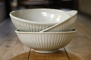 画像: 柳川謙治　陶石マット釉　鎬楕円カレー鉢 【アソート作品】