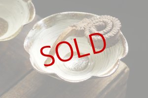 画像: 古谷浩一　きなり刷毛目　輪花小鉢　【アソート作品】