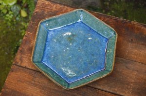 画像: 工藤和彦　 緑粉引　六角皿