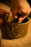 画像4: 工藤和彦　葡萄灰釉茶碗 (4)