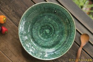 画像: 工藤和彦　 緑粉引刻線８寸リム皿