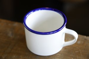 画像: 大園篤志　玉縁マグ　小　白に瑠璃