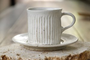 画像: 八木橋昇　粉引きマットしのぎ　筒コーヒーカップ＆ソーサー