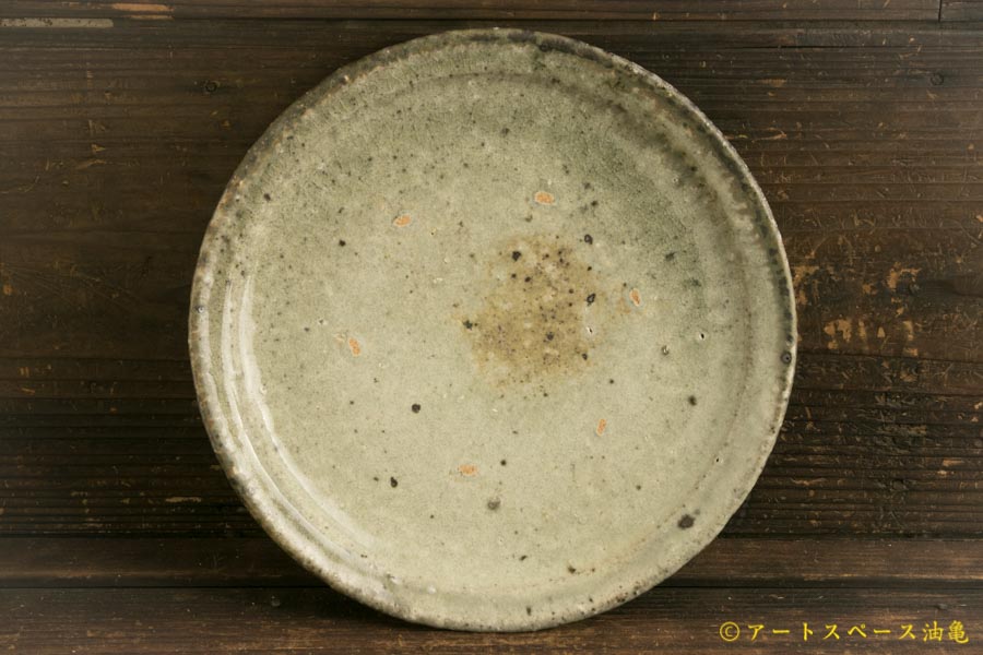 八田亨「白掛 リム皿M」 －作家もの陶器・うつわ・アートの通信販売油亀のweb通販