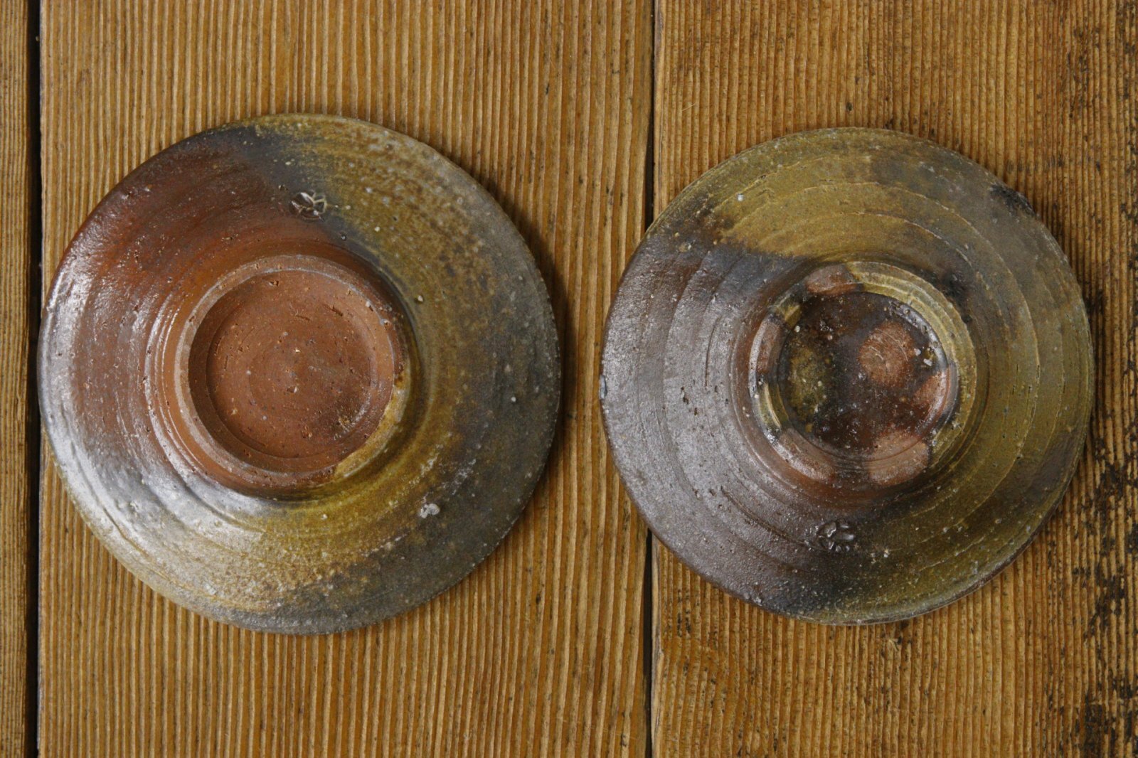 画像4: 山村富貴子　備前　窯変豆皿 (4)